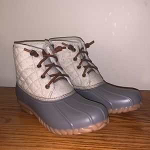 Brand New Nautica Snow Boots